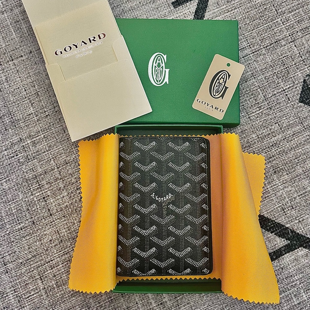GOYARD Paris